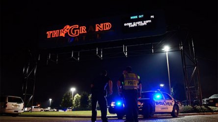 Трое людей убиты на показе «Девушки без комплексов» в Луизиане
