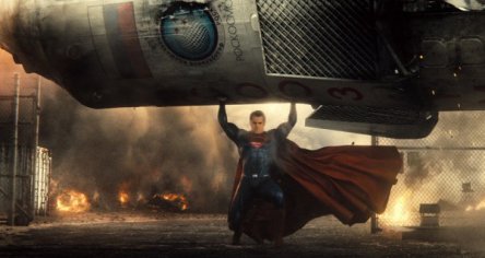 Режиссерская версия «Бэтмена против Супермена» выйдет в июле